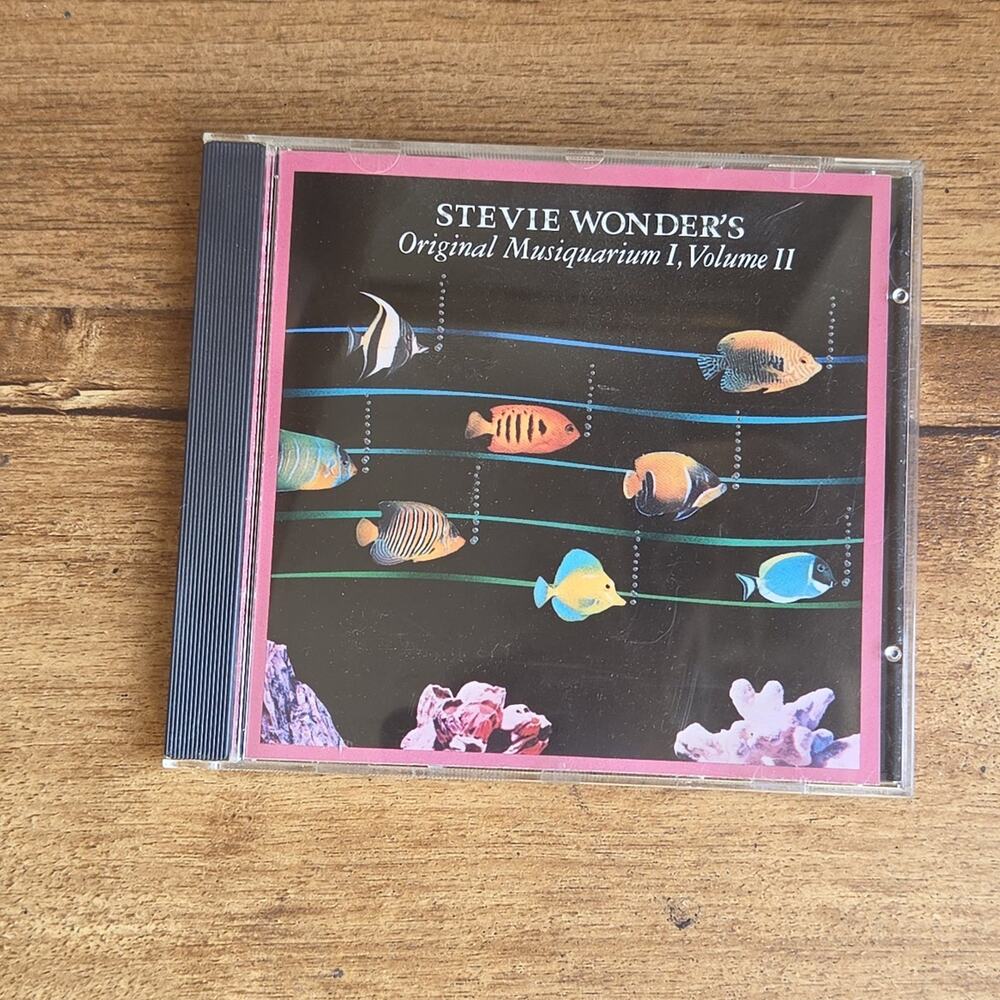 Vtg 1982 Stevie Wonder's Original Musiquarium I, Volume II CD